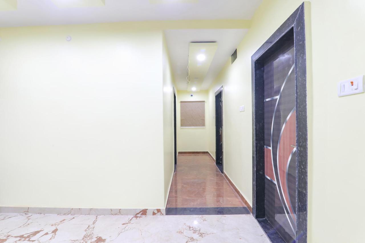 Готель Fabexpress Gs Residency Варанасі Екстер'єр фото